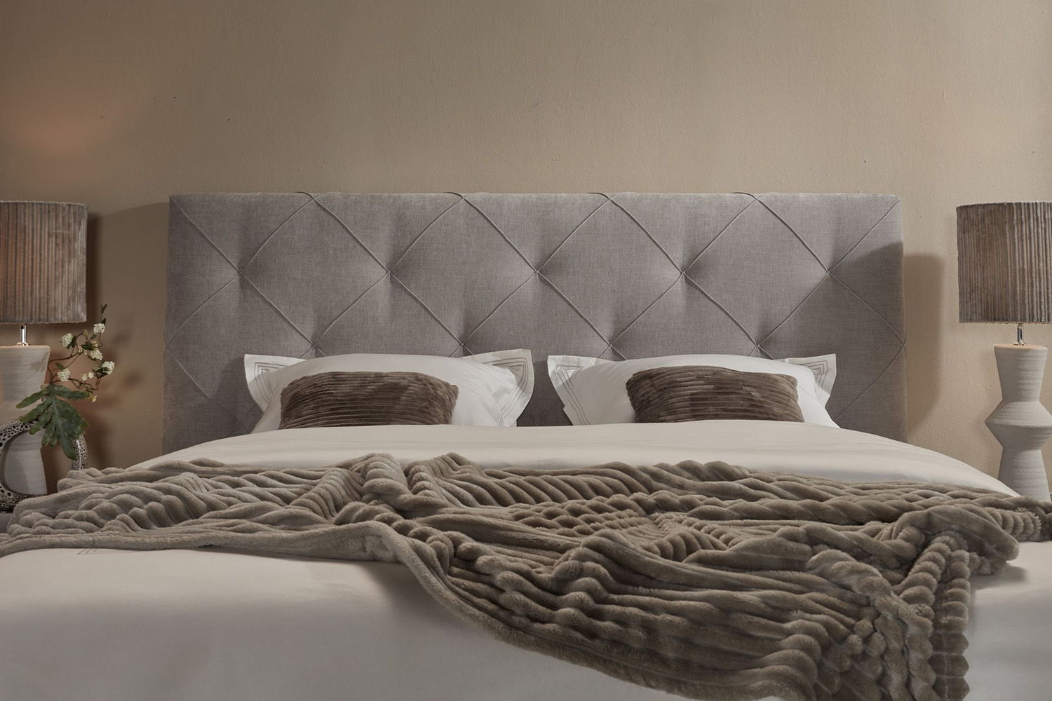 Magnifique hoofdbord